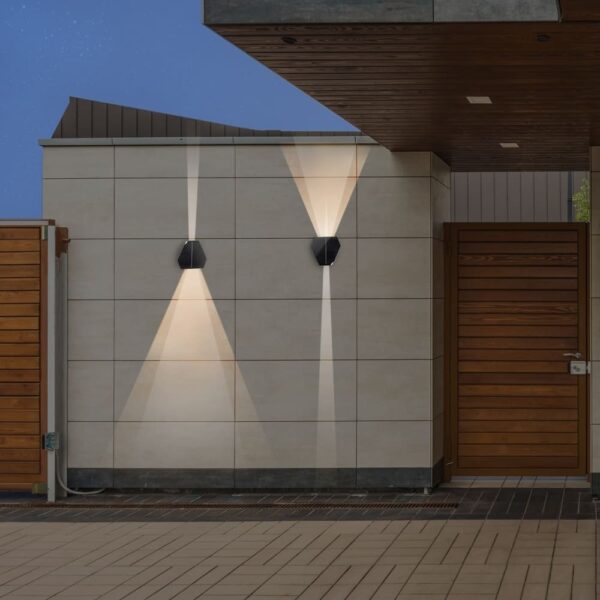 OUTDOOR SOLAR LED WALL LAMP